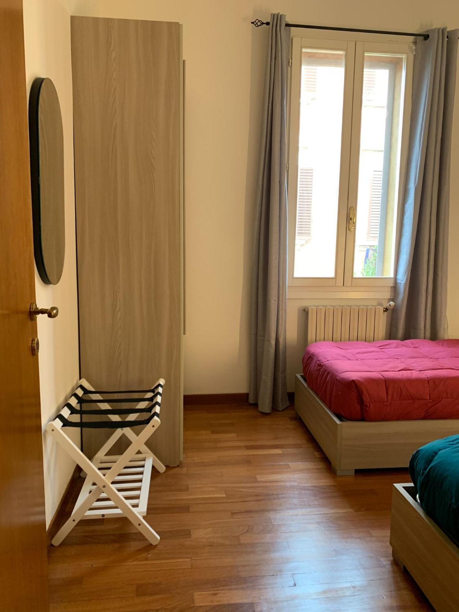 Tonyman Apartment 1 Bologna Esterno foto